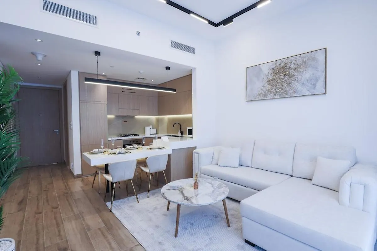 Chic 2Br In Oakley Square Residence, Jvc Dubai Apartment